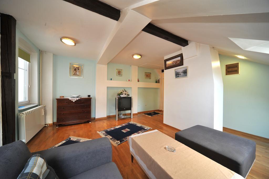 Apartment Resavska Belgrád Szoba fotó