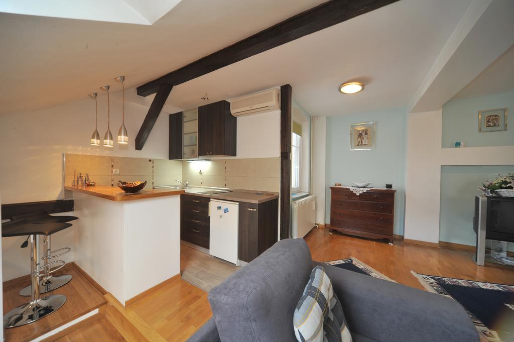 Apartment Resavska Belgrád Szoba fotó